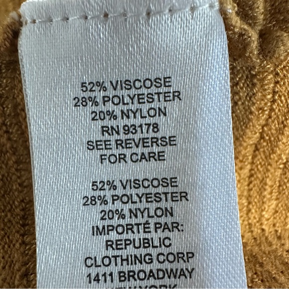 T Tahari Mock Neck Sweater Ribbed Knit Mustard Yellow Gold L - Picture 10 of 11